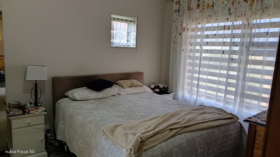 4 Bedroom Property for Sale in Ferreira Town Eastern Cape